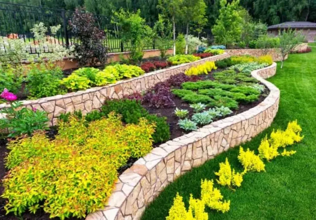 Native plants and drought‑tolerant species thrive in the Hill Country climate, reducing water use while creating natural beauty.